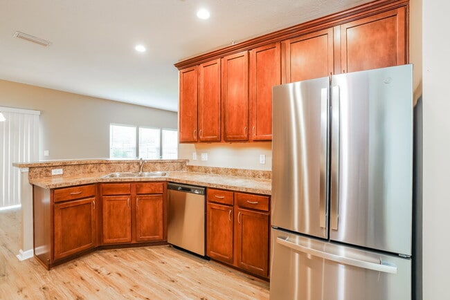 Building Photo - 2778 Cross Creek Dr