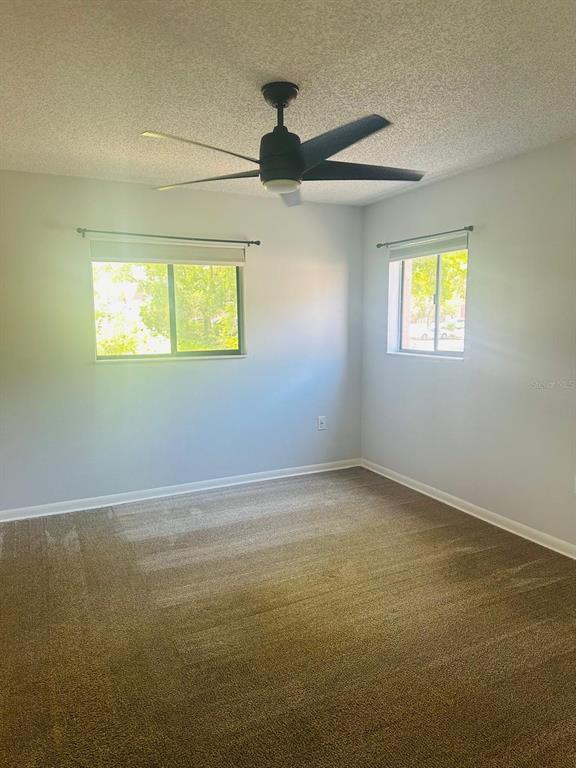 Building Photo - 2947 SW 32nd Ave