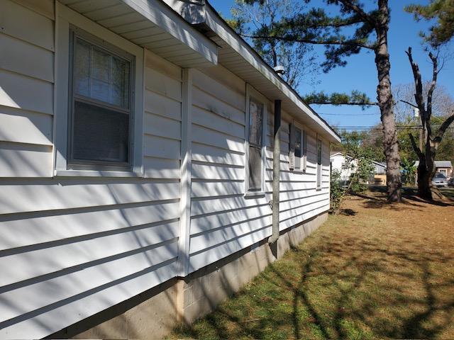 Building Photo - 305 Mountain View Dr NW