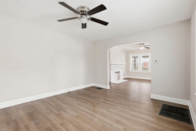 Building Photo - 783-785 S 18th St