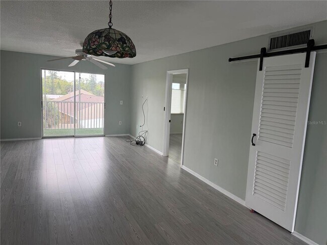 Building Photo - 649 S Tamiami Trl