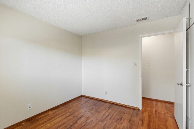 Building Photo - 5880 Taormino Ave