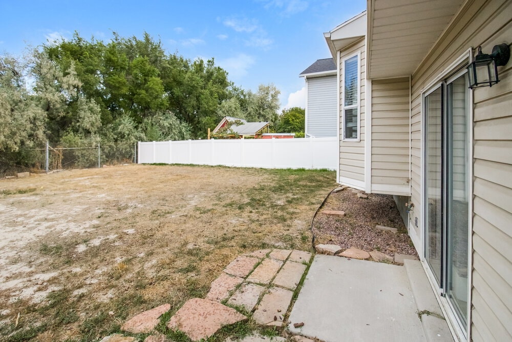 Building Photo - 6129 Crystal River Dr