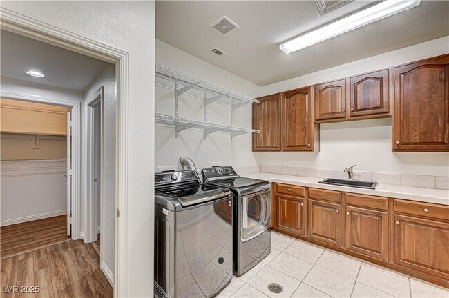 Building Photo - 3680 Belvedere Park Ln