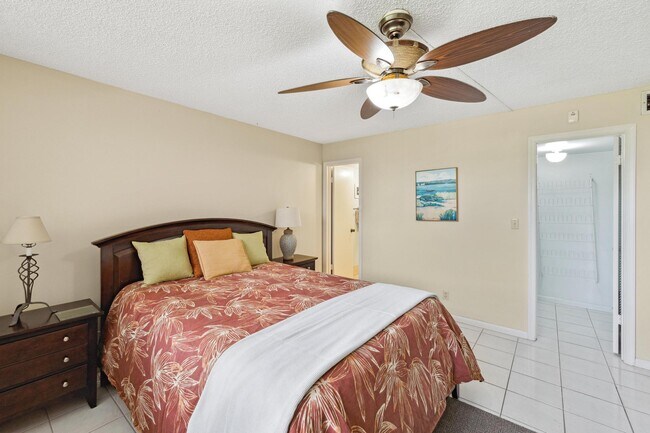 Building Photo - 2450 DC Country Club Boulevard