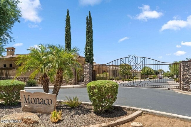 Building Photo - 1535 W Winter Dr