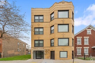 Building Photo - 1330 S Komensky Ave