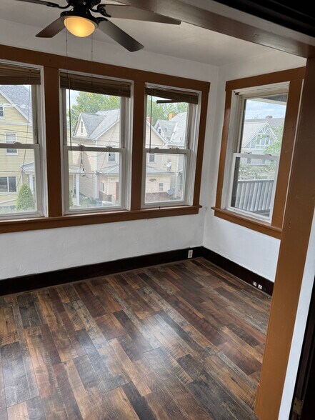 Building Photo - 1413 Beech St
