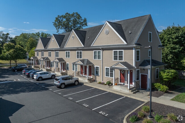 Building Photo - Orchard Place