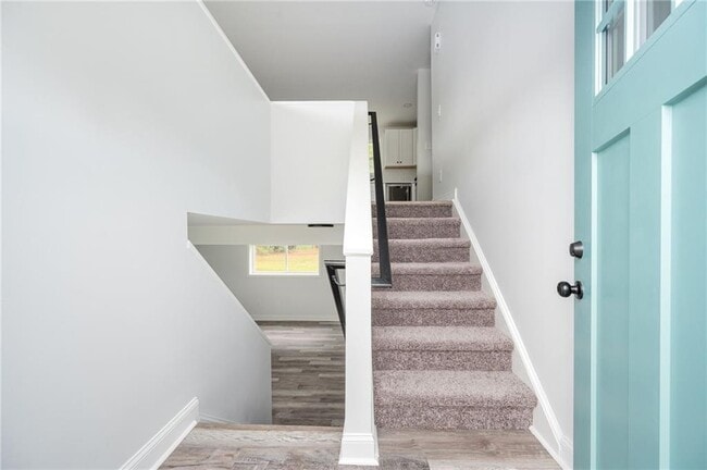 Building Photo - 3801 Hogan Rd SW