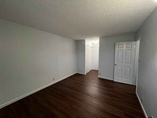 Building Photo - 2 bedroom / 1 bath Unit with 1 parking stall #134.  **First Showing on Tuesday, February 3, 2026 ...