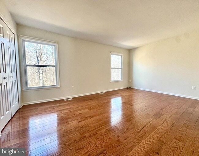 Building Photo - 6291 Kerrydale Dr