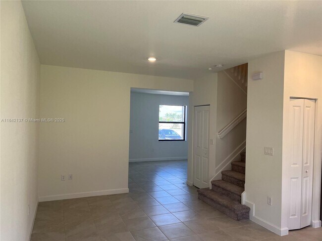 Building Photo - 11885 SW 246 Terrace