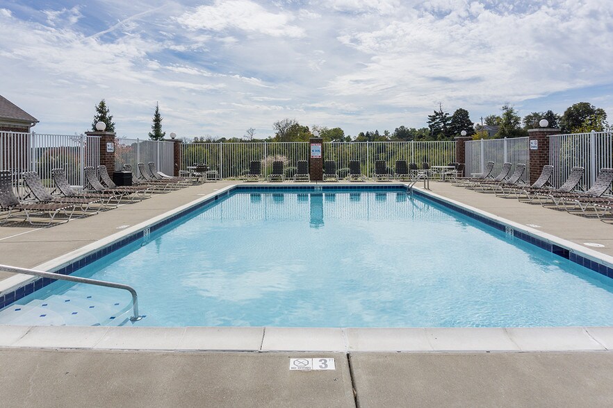 Brookstone Crossing 6416 Ridgeline Dr Cold Spring KY 41076