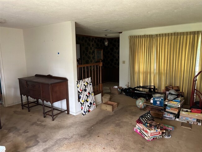 Building Photo - 5203 Pine Arbor Dr