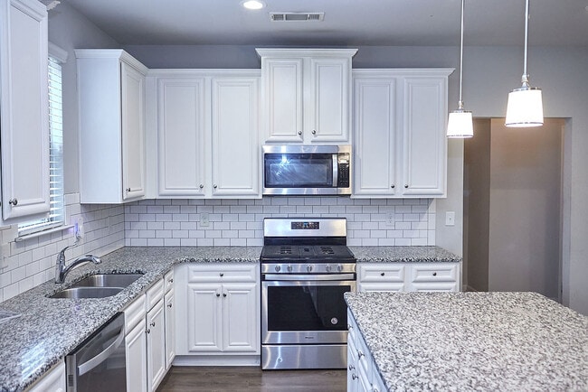 Building Photo - 7687 Volion Dr