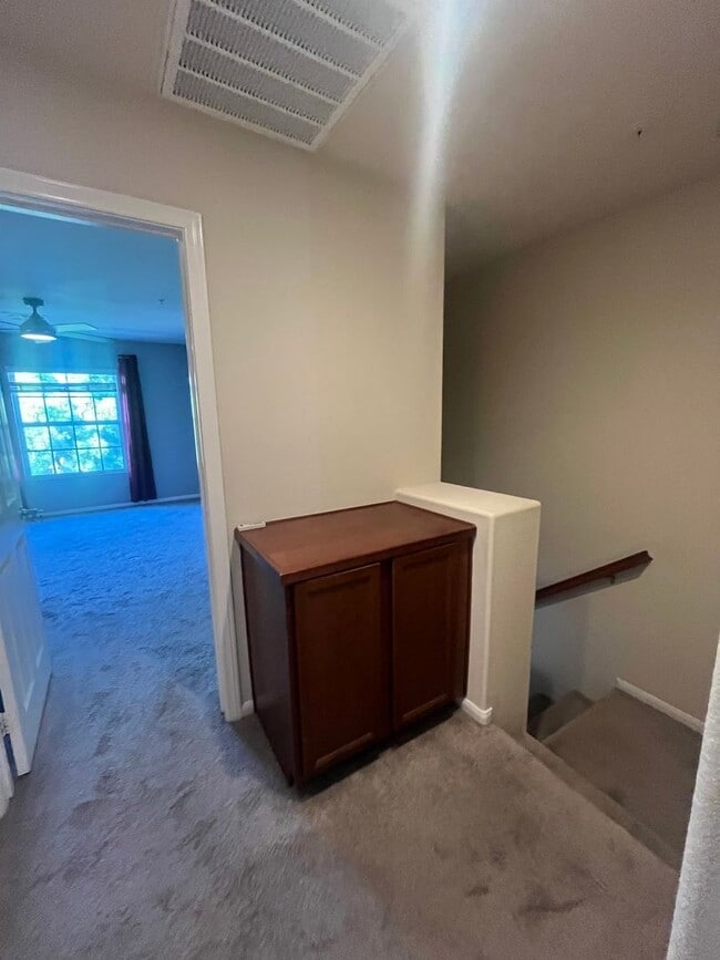 Building Photo - 3 Bed / 2.5 Bath Condo-Townhome in Otay Ranch