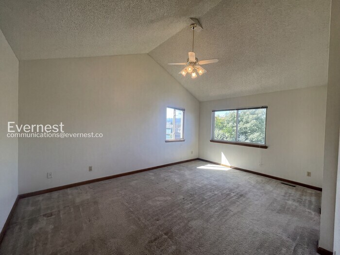 Building Photo - 4930 Sprangler Dr