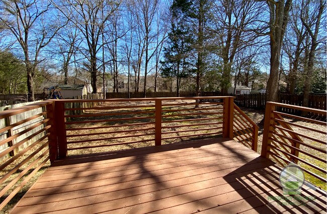 Building Photo - 17 Hawkesbury Rd