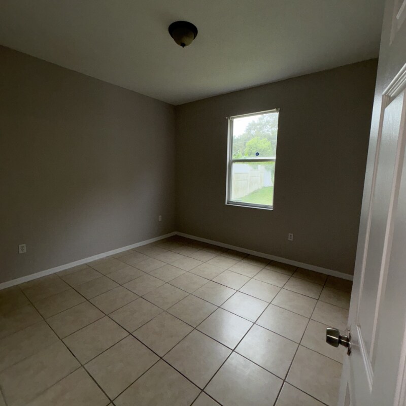 Building Photo - 517 Heather Glen Dr