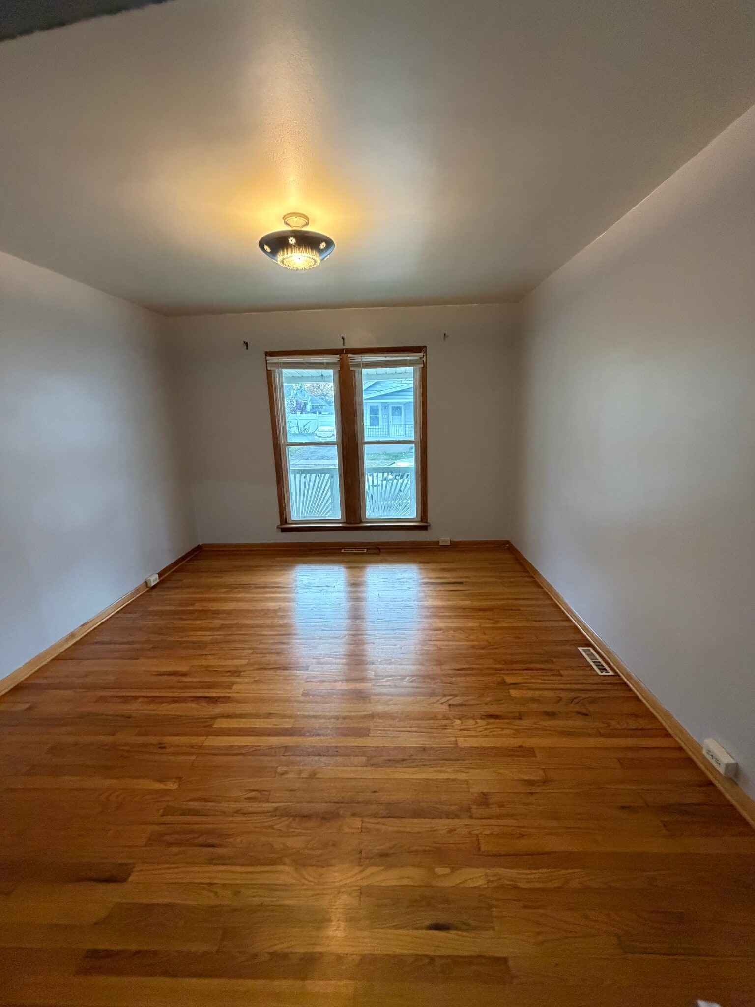 Living Room - 519 Reed St