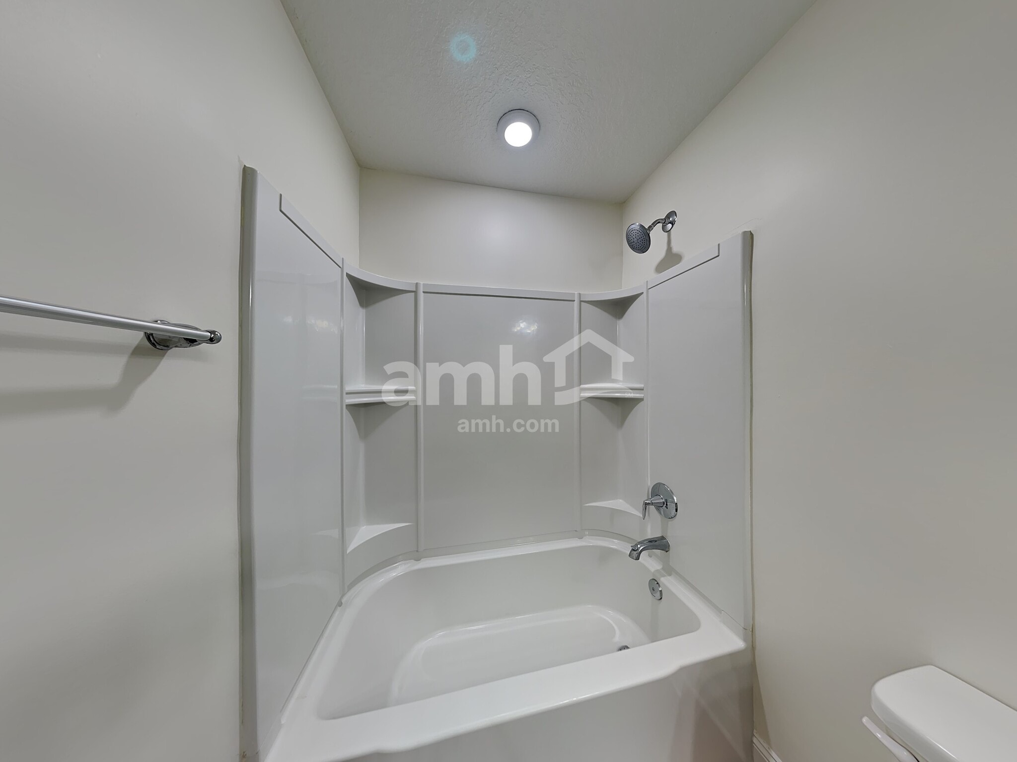 Building Photo - 740 Celebration Lane