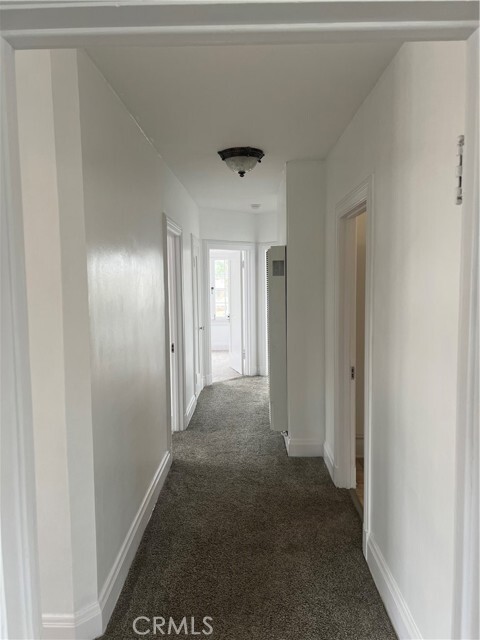 Building Photo - 4429 Victoria Park Dr