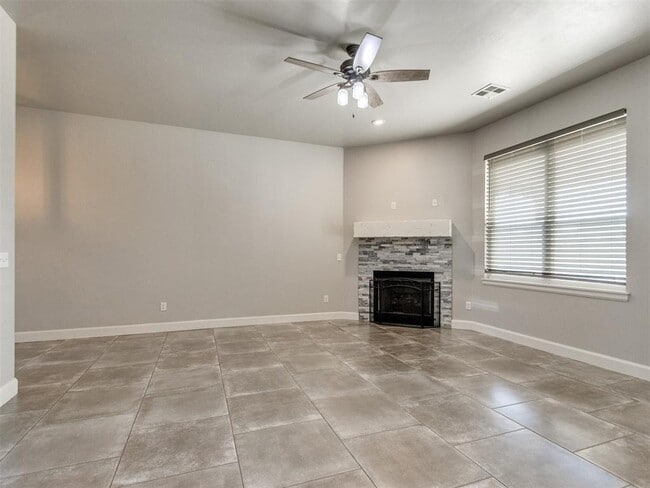Building Photo - 3112 NW 184th Terrace
