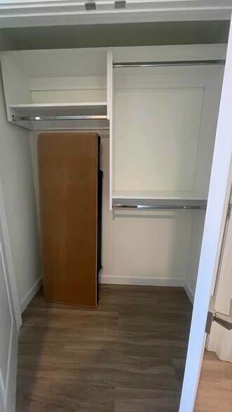 Building Photo - 36 NW 32nd St