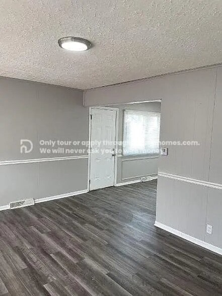 Building Photo - 2931 Millbrook St