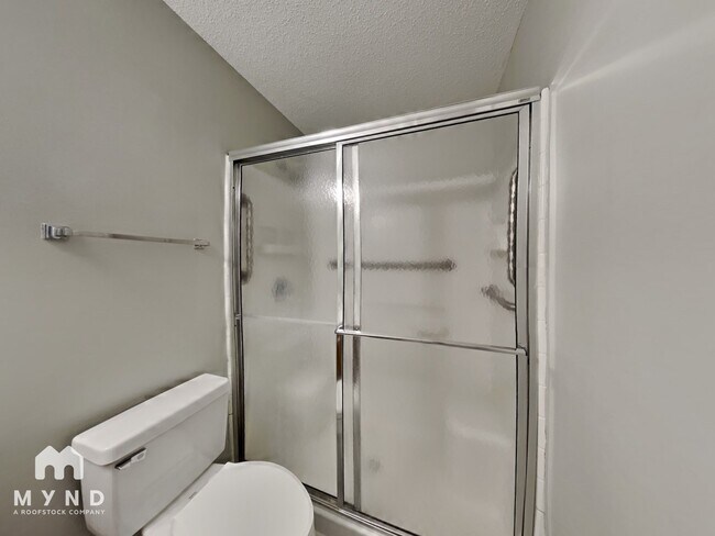 Building Photo - 2109 Ruddy Rd