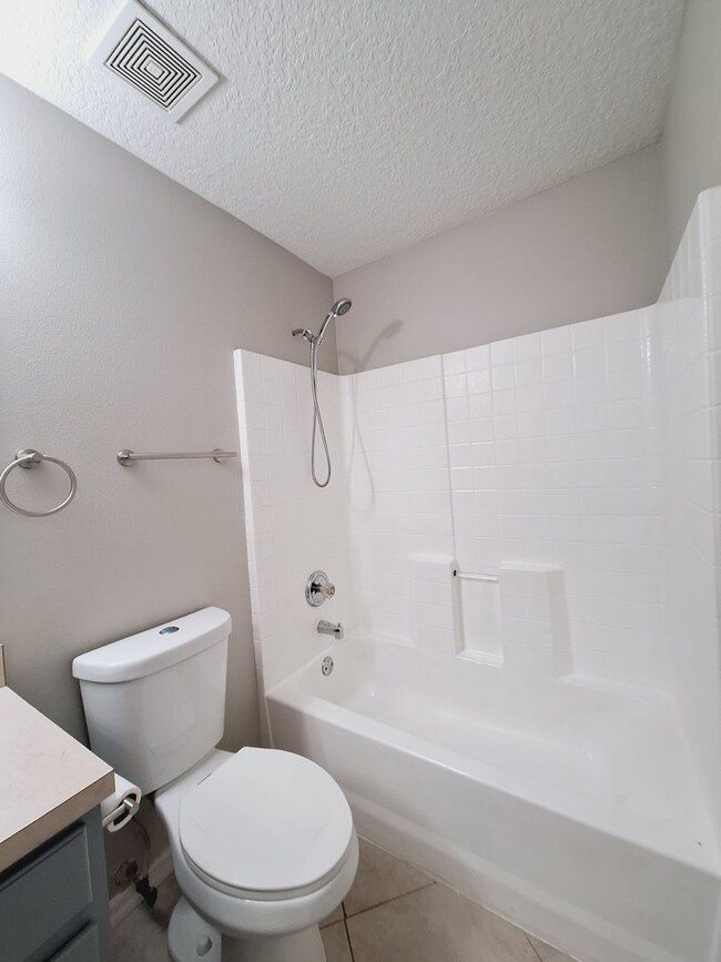 Building Photo - Beautiful 3 Bed 2 Bath Home in Apopka!!!