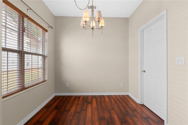Building Photo - 1755 Arborwood Dr