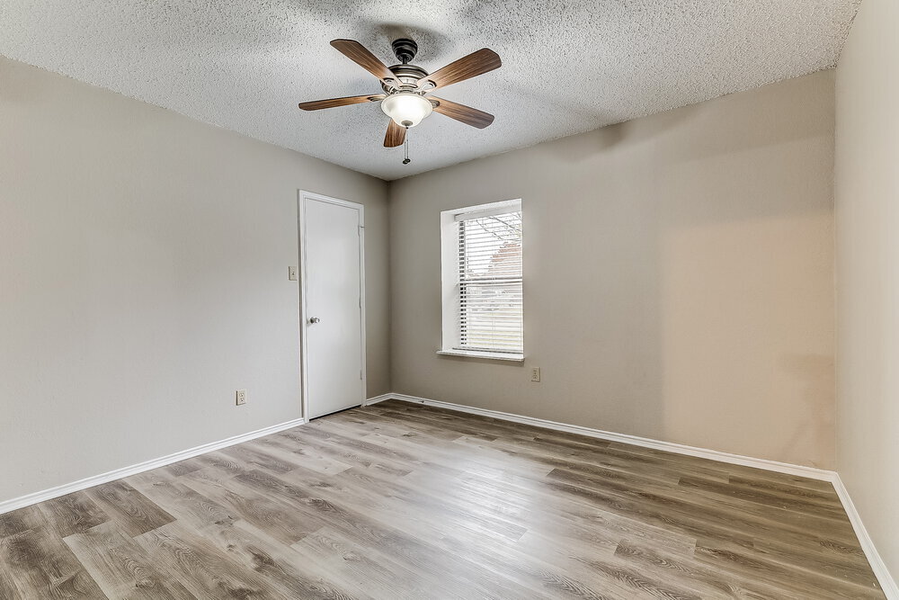 Building Photo - 1228 Nelson Pl