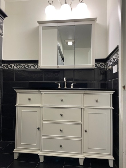 Building Photo - 9137 Barberry Ln