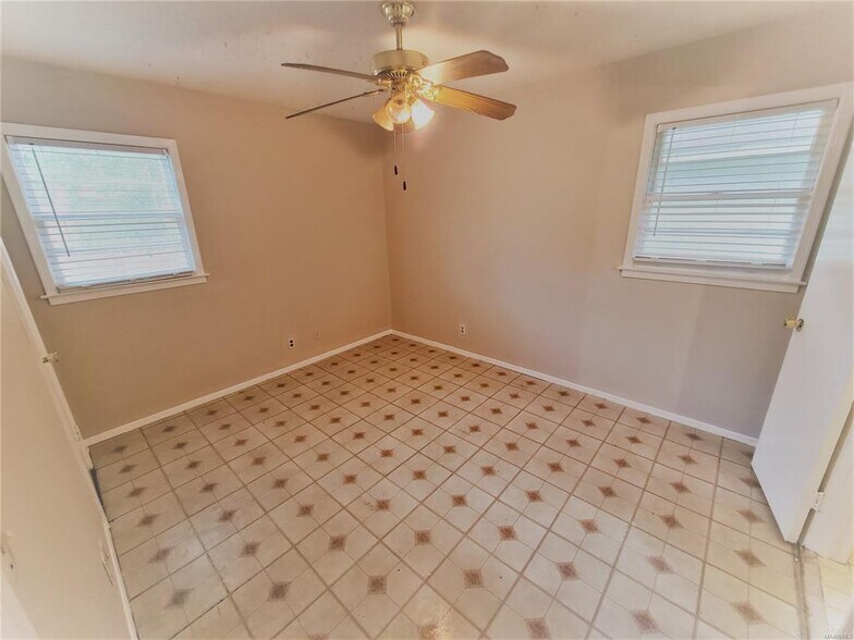 Building Photo - 516 Lawndale Ln