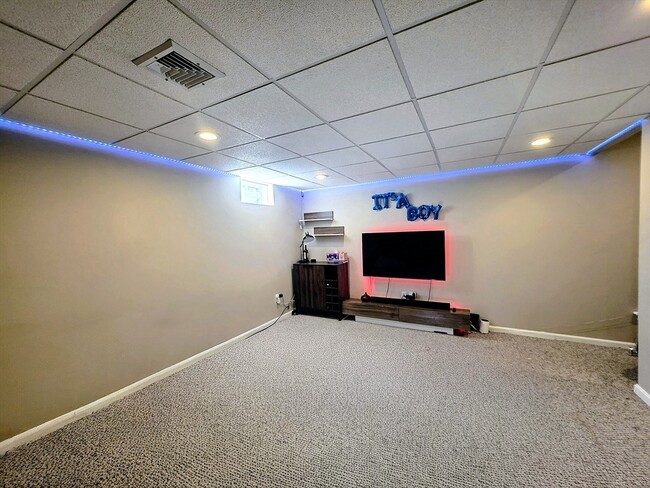 Building Photo - 429 Gallivan Blvd