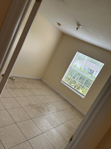 Building Photo - 612 Bluebill Ln