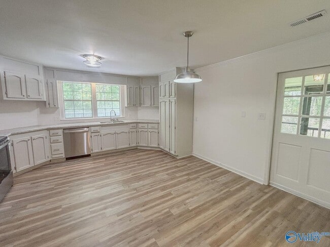 Building Photo - 4001 Neely Cir