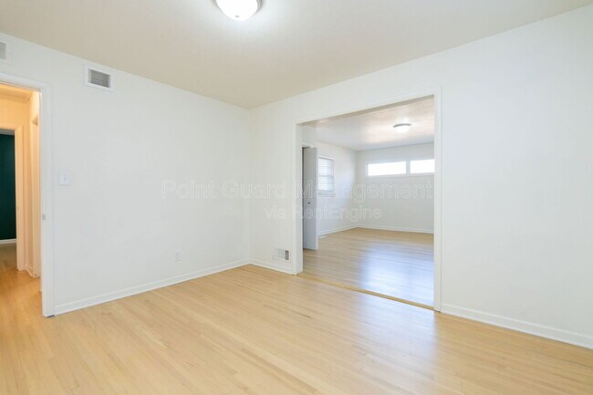 Building Photo - 6002 E 8th St N