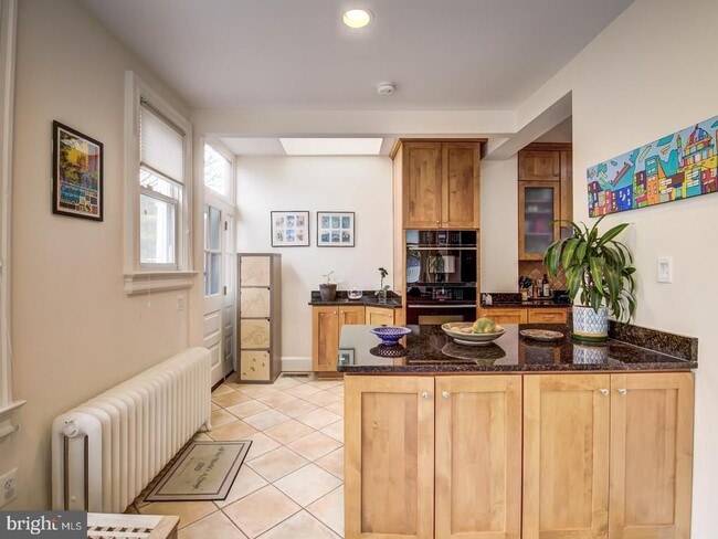 Building Photo - 3629 Ordway St NW