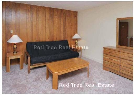 Building Photo - 9 Chester St