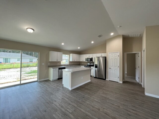 Building Photo - **Beautiful Home for Rent 3 Bd 2Bath