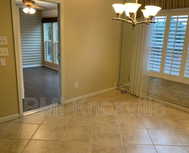 Building Photo - 6904 La Christa Way