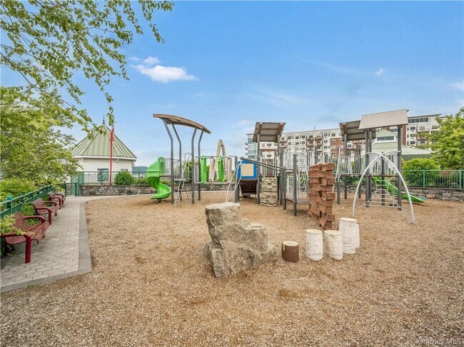 Building Photo - 56 S Highland Ave