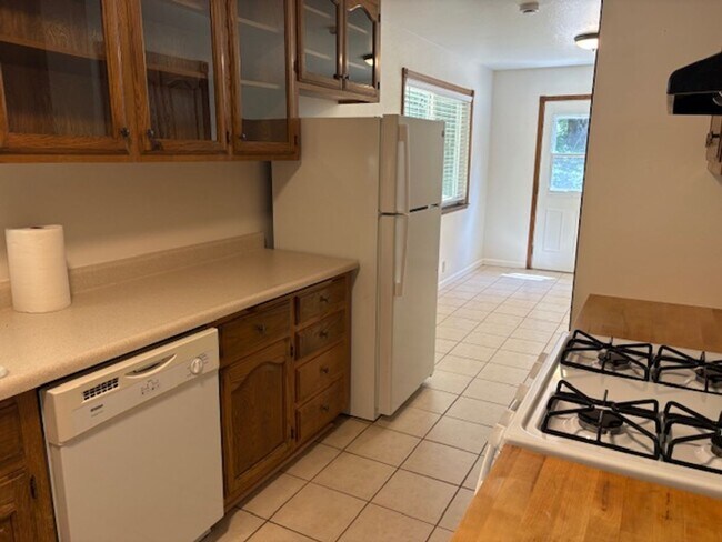 Building Photo - 1019 Mt Aukum Ct