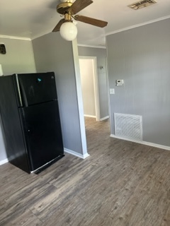 Building Photo - 1203 Beech