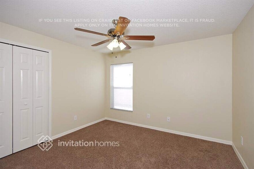 Building Photo - 1571 Parkglen Cir