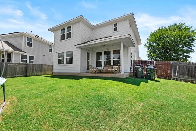 Building Photo - 324 Gaida Loop
