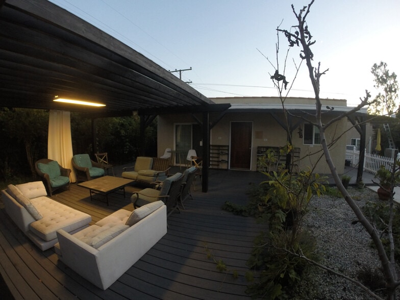 Building Photo - 3720 Elm Ave